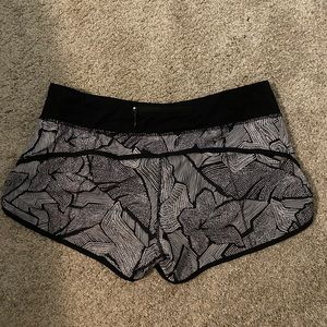 Patterned Black and White Lululemon Speed Up Shorts